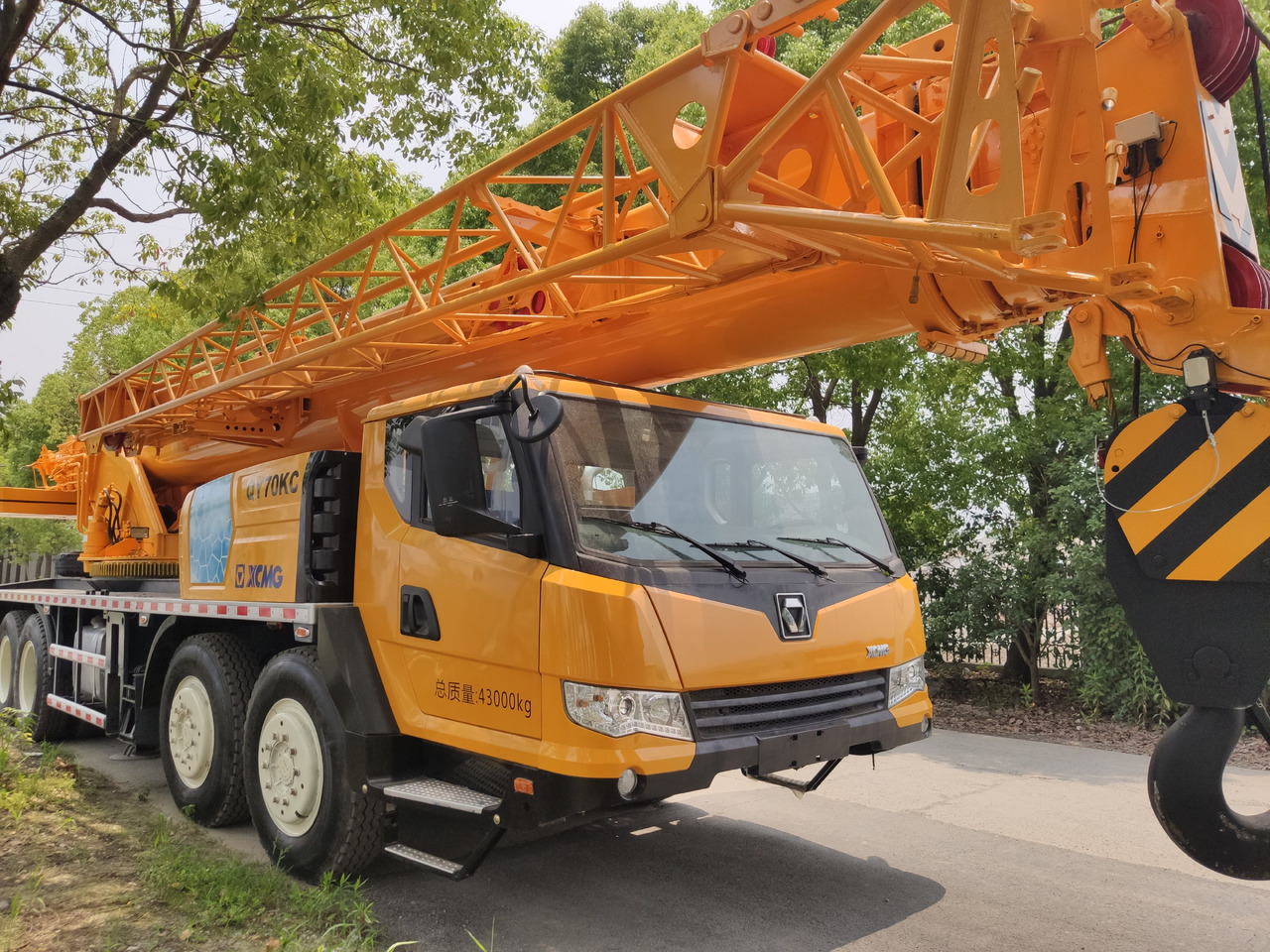 XCMG QY70KC TRUCK CRANE USED XCMG 70TON QY70K QY70K-2 MOBILE TRUCK CRANE - Grua móvel: foto 5 XCMG QY70KC TRUCK CRANE USED XCMG 70TON QY70K QY70K-2 MOBILE TRUCK CRANE - Grua móvel: foto 5