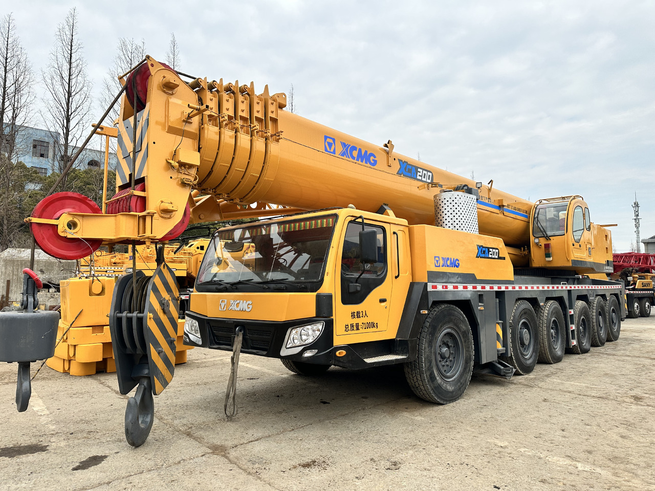 XCMG XCA200 200TON Truck crane - Grua móvel: foto 1 XCMG XCA200 200TON Truck crane - Grua móvel: foto 1