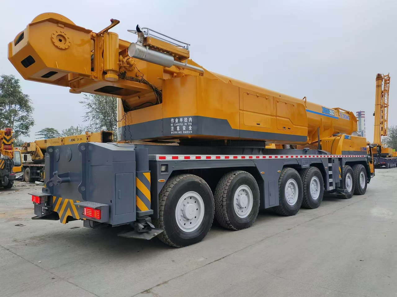 XCMG XCA260 260TON TRUCK CRANE - Grua móvel: foto 5 XCMG XCA260 260TON TRUCK CRANE - Grua móvel: foto 5