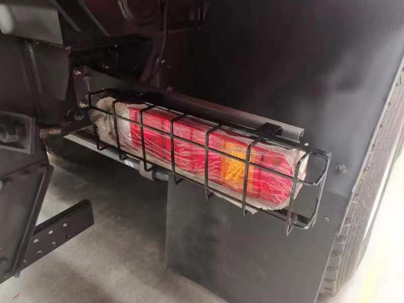 Tractor novo SINOTRUK ZZ4257V3247B: foto 6