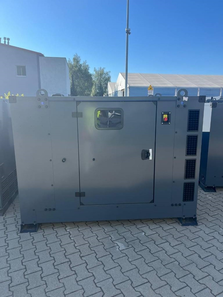 Baudouin 4M10G110/5 - 110 kVA Generator - DPX-17765 - Gerador elétrico: foto 2 Baudouin 4M10G110/5 - 110 kVA Generator - DPX-17765 - Gerador elétrico: foto 2