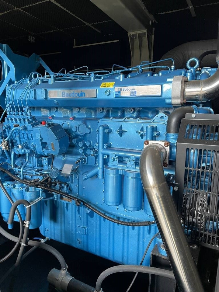 Gerador elétrico Baudouin 6M33G715/5 - 720 kVA Surplus genset - DPX-19879.1: foto 14 Gerador elétrico Baudouin 6M33G715/5 - 720 kVA Surplus genset - DPX-19879.1: foto 14