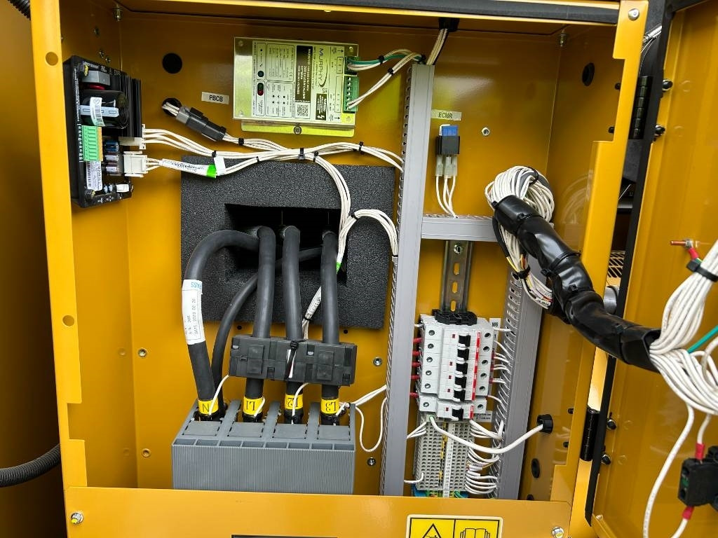 Gerador elétrico novo CAT DE300E0 - C9 - 300 kVA Generator - DPX-18021: foto 10