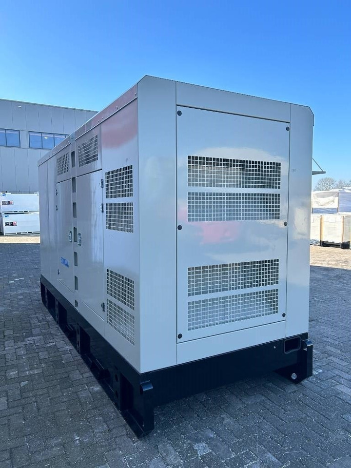 Cummins 6ZTAA13-G4 - 500 kVA Generator - DPX-19845 - Gerador elétrico: foto 2 Cummins 6ZTAA13-G4 - 500 kVA Generator - DPX-19845 - Gerador elétrico: foto 2