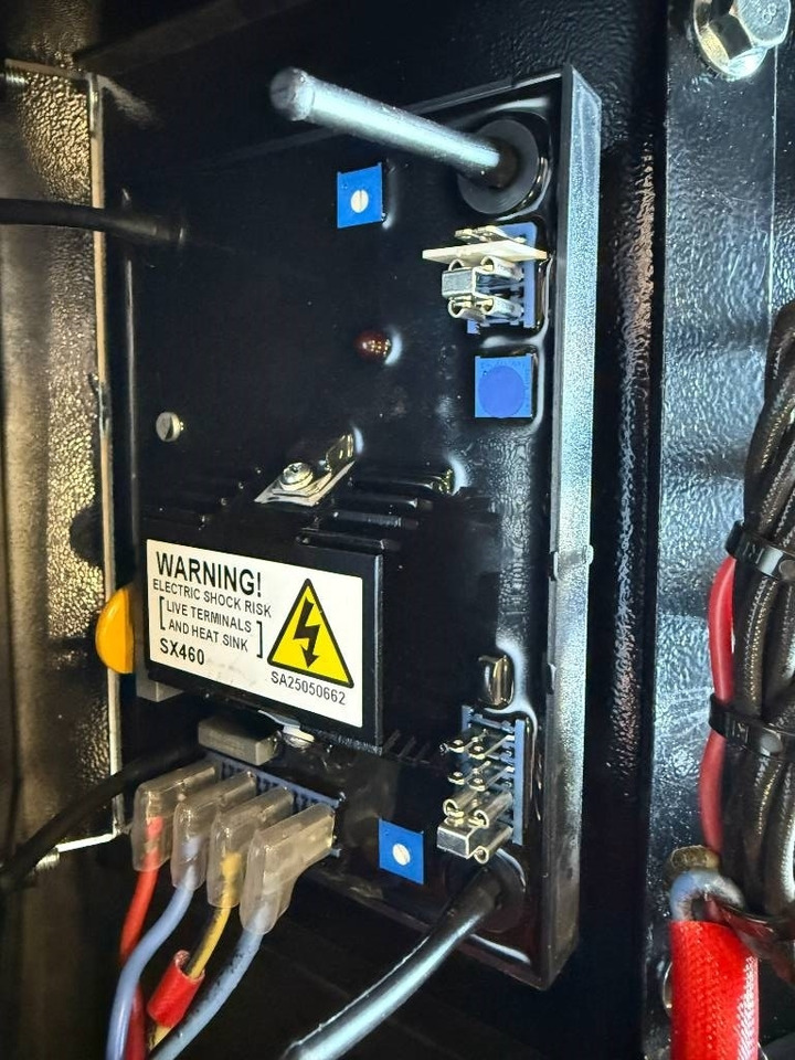 DPX CJ164C - 13,5 kVA Alternator - DPX-33900 - Gerador elétrico: foto 5 DPX CJ164C - 13,5 kVA Alternator - DPX-33900 - Gerador elétrico: foto 5