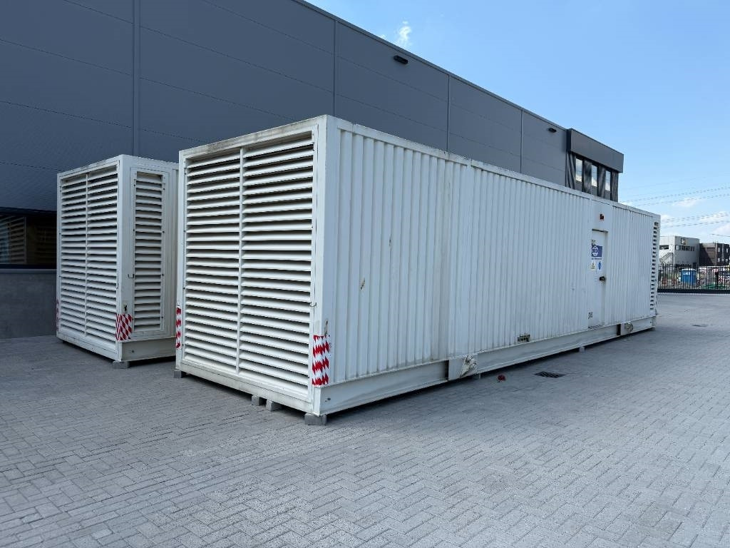 FG Wilson P1500P3 - 1.650 kVA Generator - DPX-12628 - Gerador elétrico: foto 3 FG Wilson P1500P3 - 1.650 kVA Generator - DPX-12628 - Gerador elétrico: foto 3