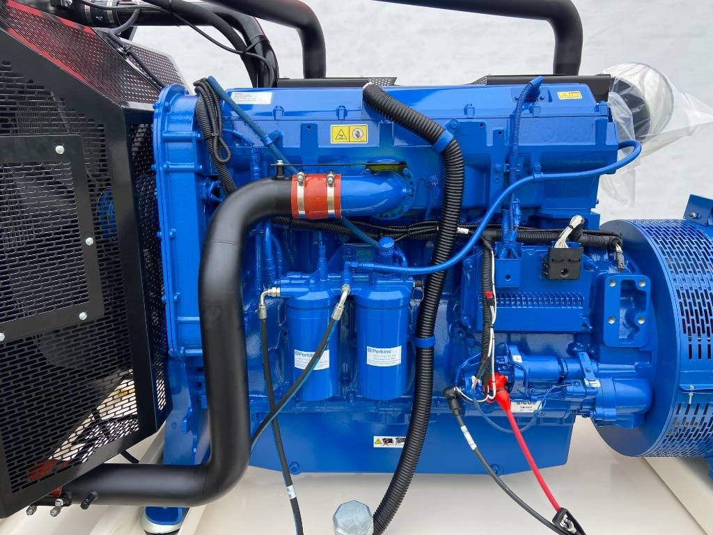 FG Wilson P660-3 - 660 kVA Open Genset - DPX-16022-O - Gerador elétrico: foto 4 FG Wilson P660-3 - 660 kVA Open Genset - DPX-16022-O - Gerador elétrico: foto 4