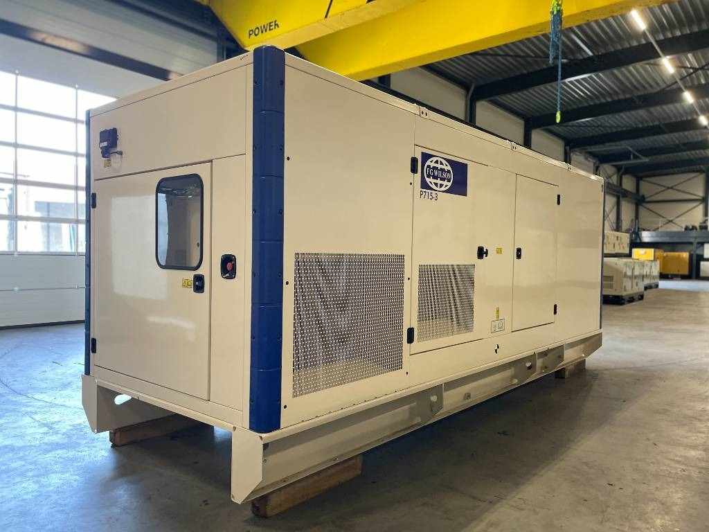 FG Wilson P715-3 - 715 kVA Genset - DPX-16023 - Gerador elétrico: foto 4 FG Wilson P715-3 - 715 kVA Genset - DPX-16023 - Gerador elétrico: foto 4