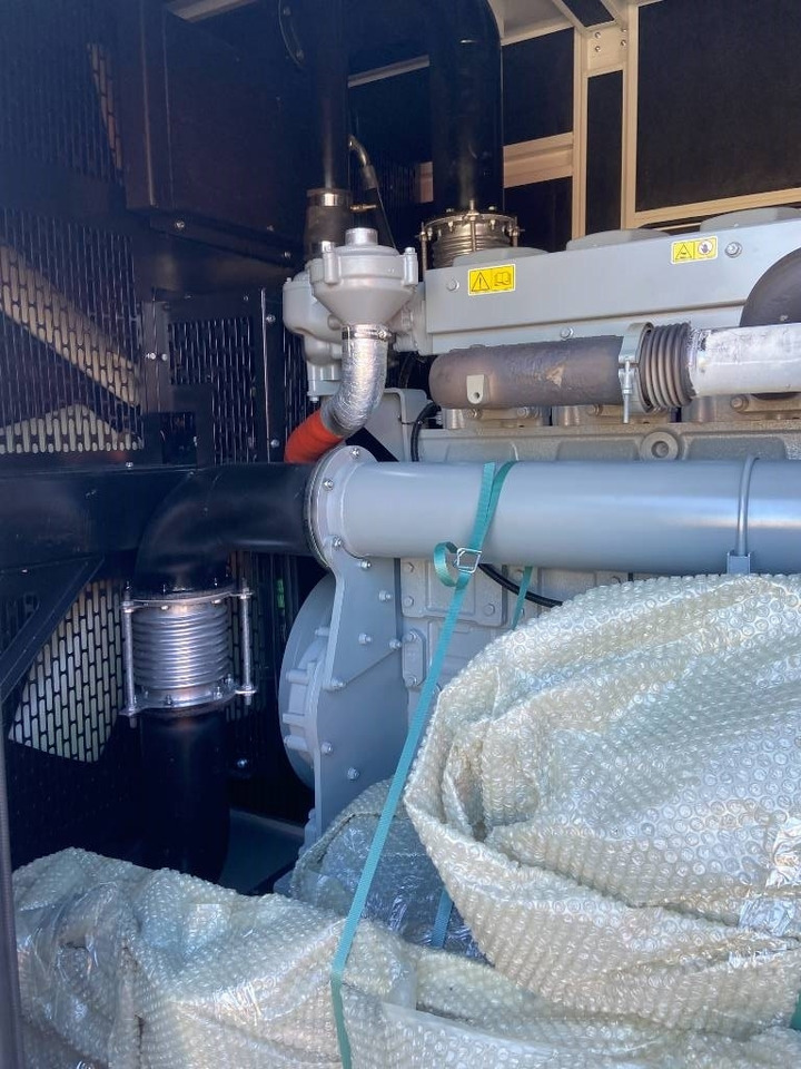 Perkins 4008TAG3 - 1.250 kVA Generator - DPX-21070 - Gerador elétrico: foto 5 Perkins 4008TAG3 - 1.250 kVA Generator - DPX-21070 - Gerador elétrico: foto 5