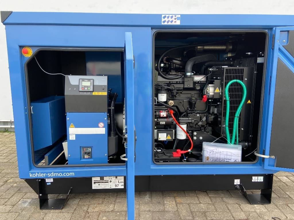 Sdmo J110 - 110 kVA Generator - DPX-17106 - Gerador elétrico: foto 4 Sdmo J110 - 110 kVA Generator - DPX-17106 - Gerador elétrico: foto 4