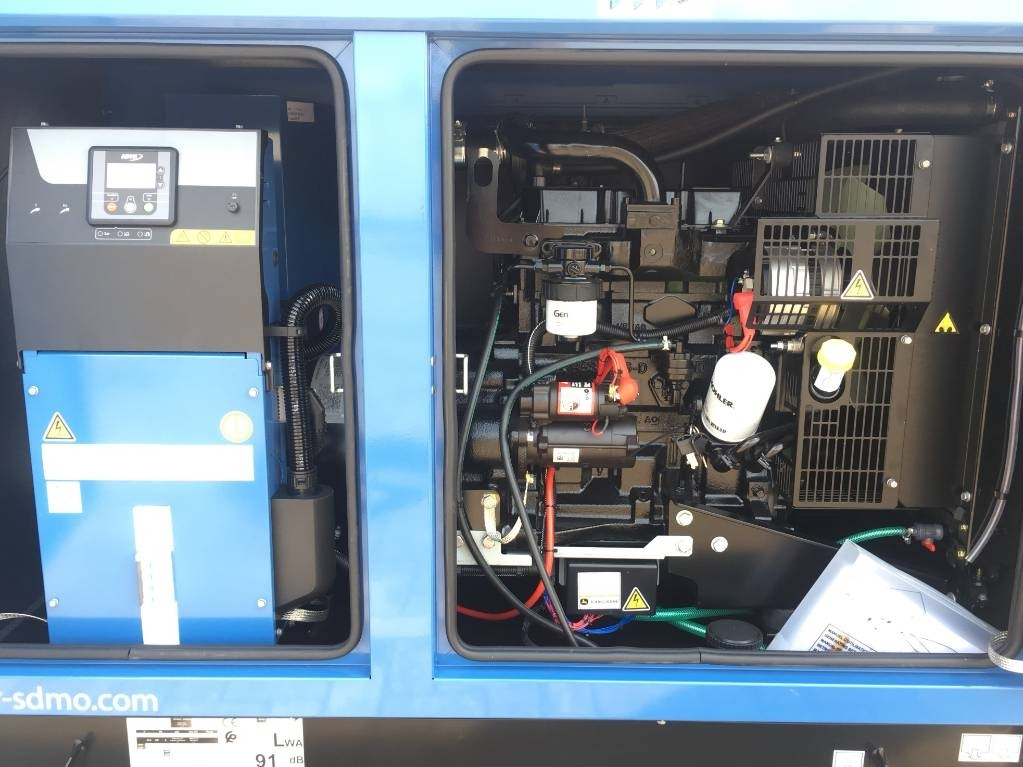 Sdmo J44K - 44 kVA Generator - DPX-17102 - Gerador elétrico: foto 5 Sdmo J44K - 44 kVA Generator - DPX-17102 - Gerador elétrico: foto 5