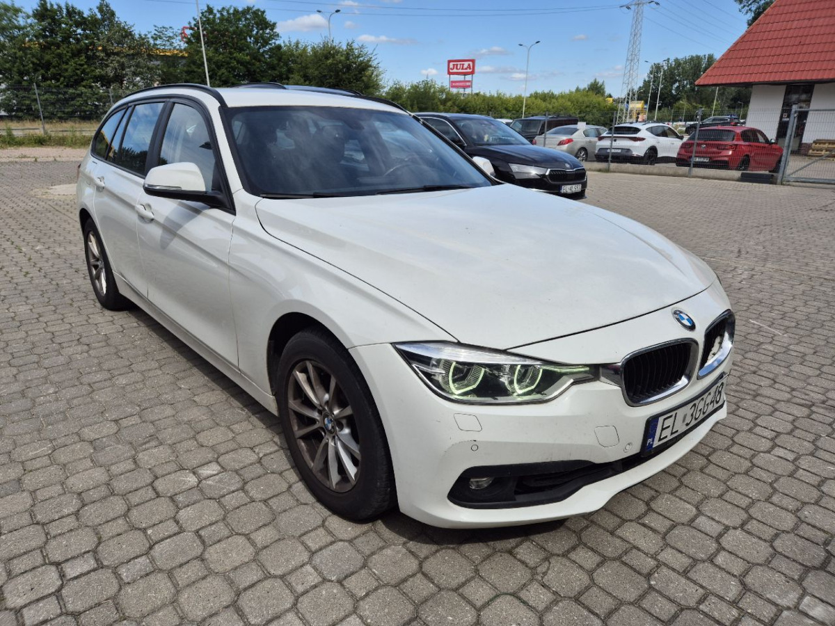 BMW 318I KOMBI - Automóvel: foto 1 BMW 318I KOMBI - Automóvel: foto 1