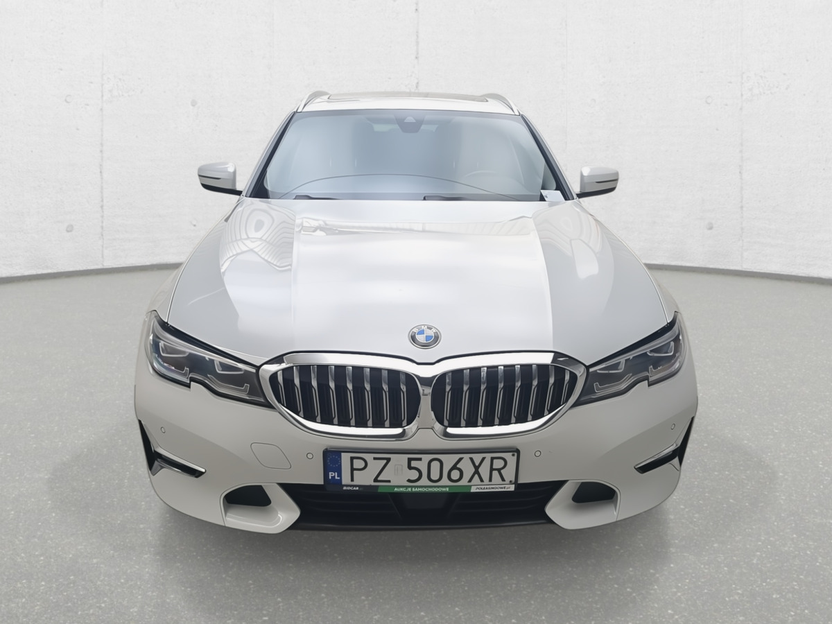 BMW 320D XDRIVE KOMBI - Automóvel: foto 3 BMW 320D XDRIVE KOMBI - Automóvel: foto 3