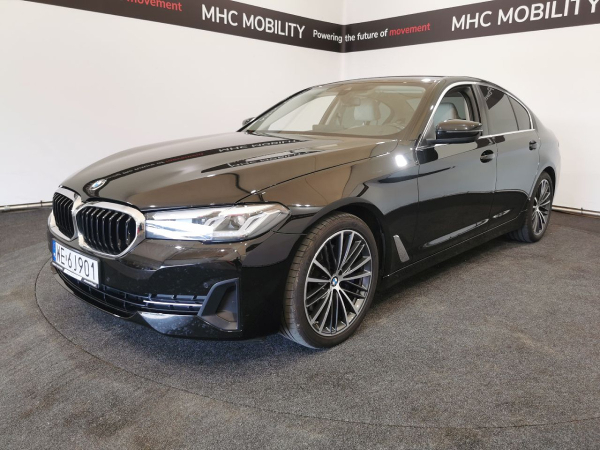 BMW 530I XDRIVE SEDAN - Sedan: foto 3 BMW 530I XDRIVE SEDAN - Sedan: foto 3