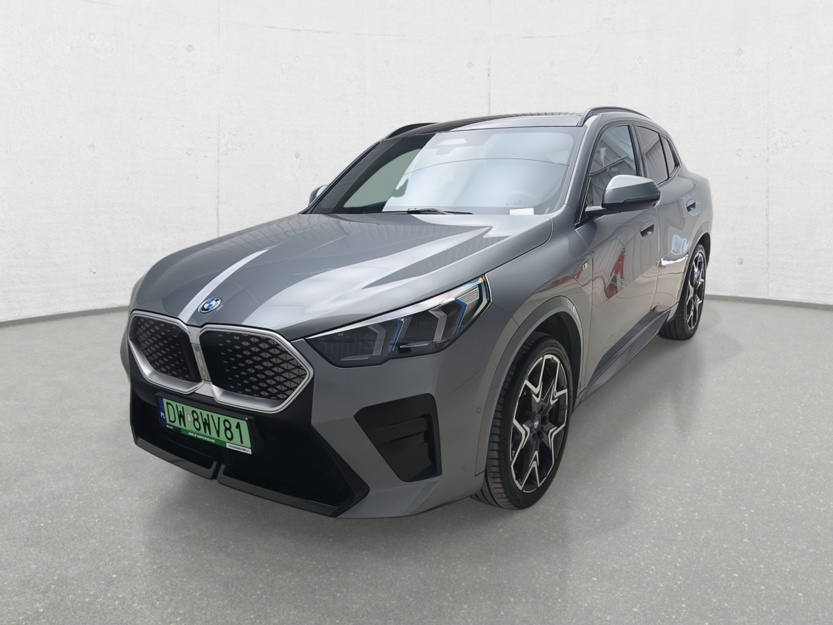 BMW IX2 XDRIVE30 SUV - SUV: foto 4 BMW IX2 XDRIVE30 SUV - SUV: foto 4