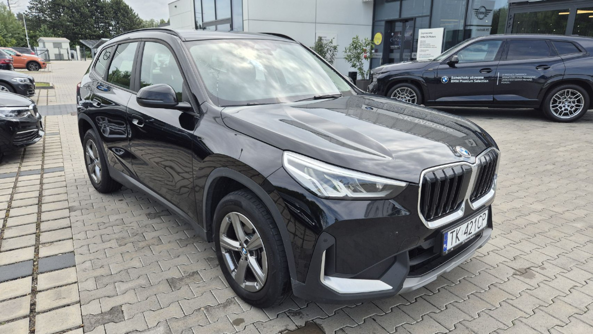 BMW X1 SUV - SUV: foto 1 BMW X1 SUV - SUV: foto 1