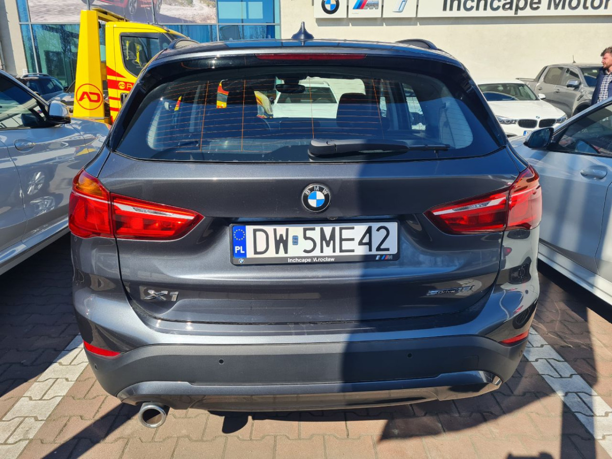 BMW X1 SUV - SUV: foto 5 BMW X1 SUV - SUV: foto 5