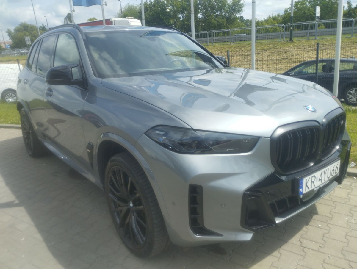 BMW X5 M60i mHEV SUV - SUV: foto 1 BMW X5 M60i mHEV SUV - SUV: foto 1