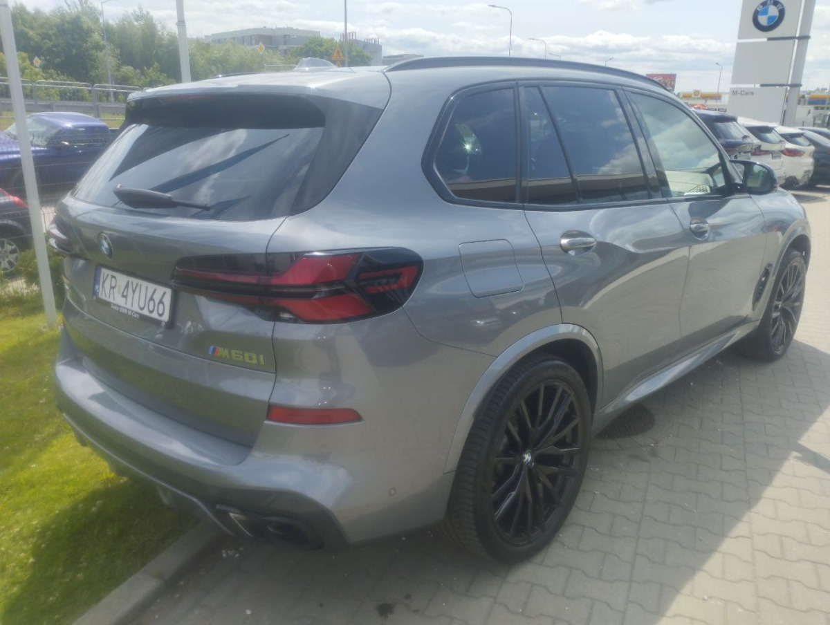 BMW X5 M60i mHEV SUV - SUV: foto 3 BMW X5 M60i mHEV SUV - SUV: foto 3