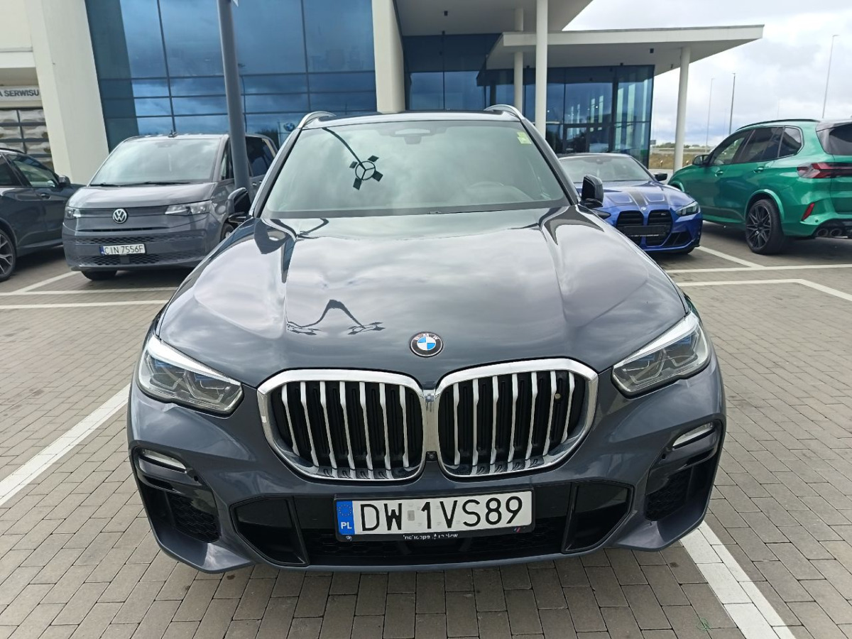 BMW X5 xDrive45e aut KOMBI - Automóvel: foto 5 BMW X5 xDrive45e aut KOMBI - Automóvel: foto 5
