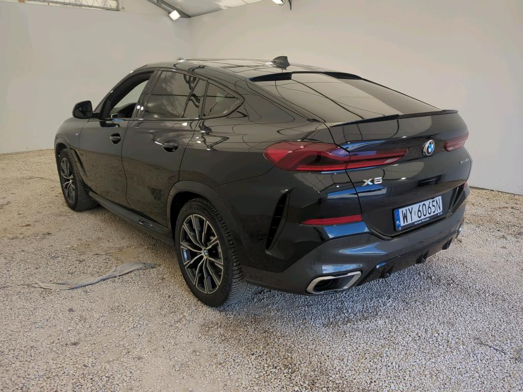 BMW X6 XDRIVE40D SUV - SUV: foto 4 BMW X6 XDRIVE40D SUV - SUV: foto 4