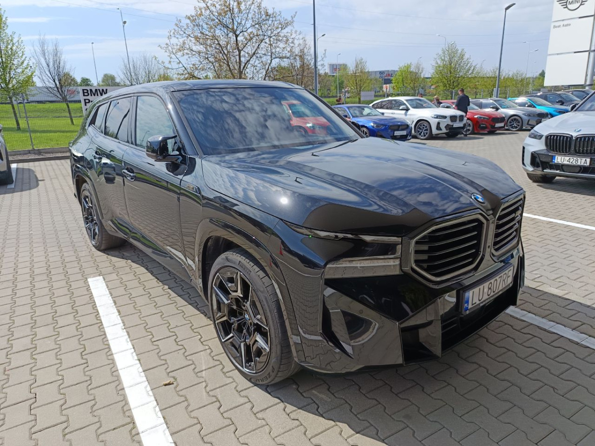 BMW XM PHEV sport-aut SUV - SUV: foto 1 BMW XM PHEV sport-aut SUV - SUV: foto 1