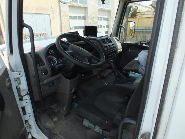 DAF LF WYWÓZ ŚMIECI - Caminhão de lixo: foto 5 DAF LF WYWÓZ ŚMIECI - Caminhão de lixo: foto 5