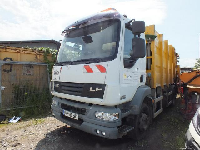 DAF LF WYWÓZ ŚMIECI - Caminhão de lixo: foto 2 DAF LF WYWÓZ ŚMIECI - Caminhão de lixo: foto 2