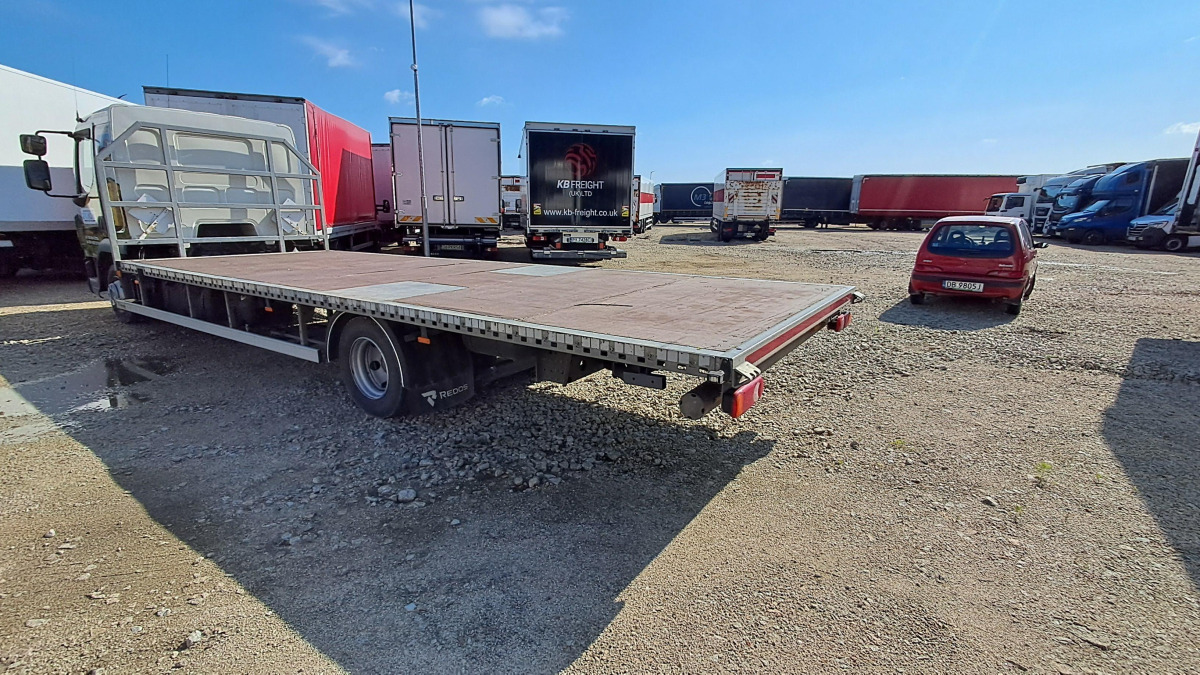 DAF LF230 FA 108/ZPL + NACZEPA REDOS - Camião de caixa aberta/ Plataforma: foto 5 DAF LF230 FA 108/ZPL + NACZEPA REDOS - Camião de caixa aberta/ Plataforma: foto 5