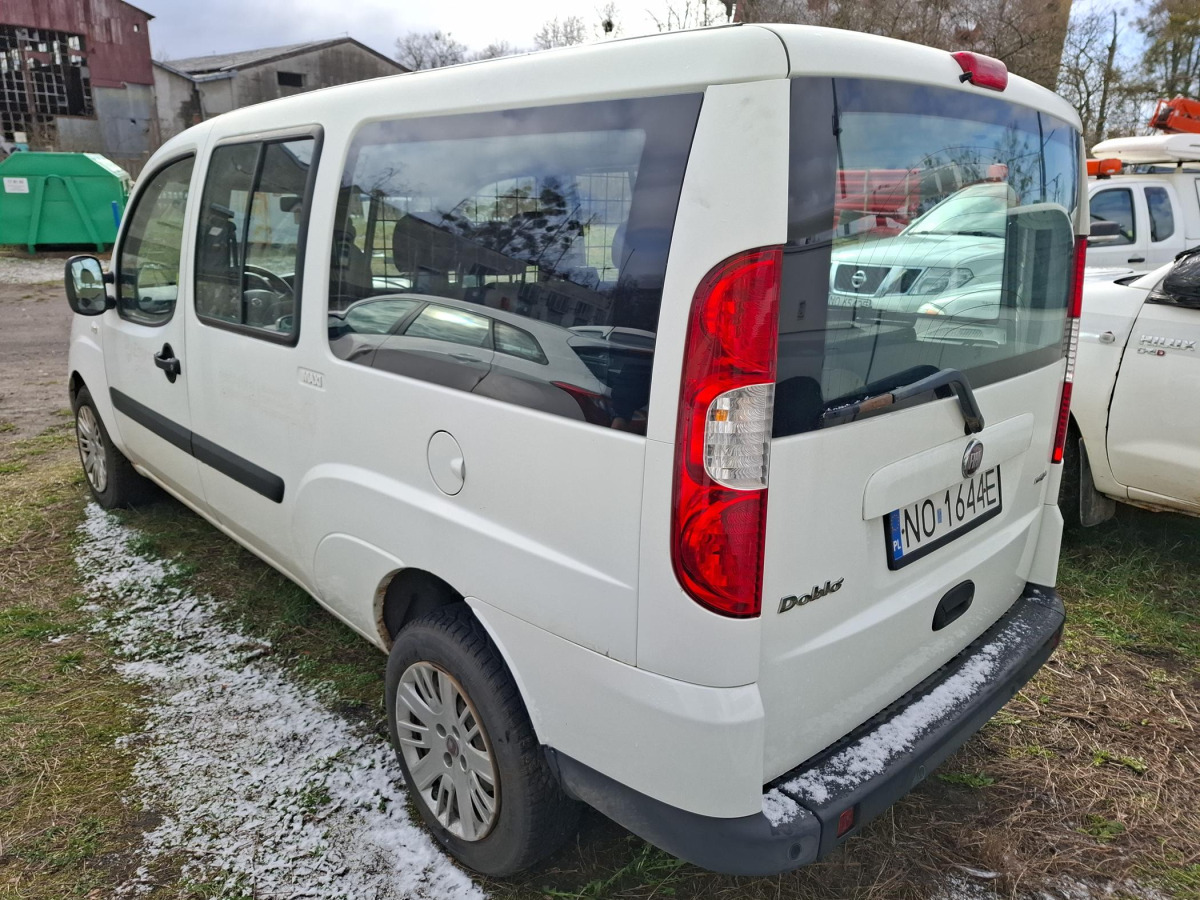 FIAT DOBLO MINIVAN - Automóvel: foto 4 FIAT DOBLO MINIVAN - Automóvel: foto 4