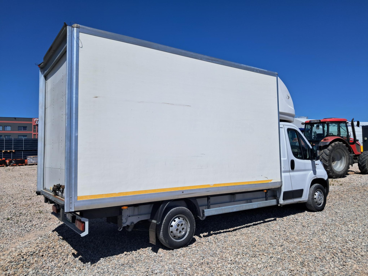 FIAT DUCATO PLANDEKA Z WINDĄ - Carrinha de lona: foto 4 FIAT DUCATO PLANDEKA Z WINDĄ - Carrinha de lona: foto 4