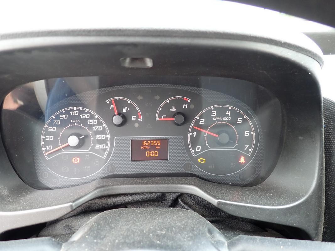 FIAT FIORINO FURGON BLASZAK - Furgão: foto 5 FIAT FIORINO FURGON BLASZAK - Furgão: foto 5