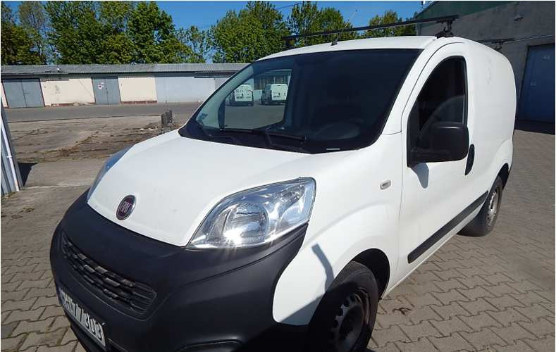 FIAT FIORINO FURGON BLASZAK - Furgão: foto 2 FIAT FIORINO FURGON BLASZAK - Furgão: foto 2