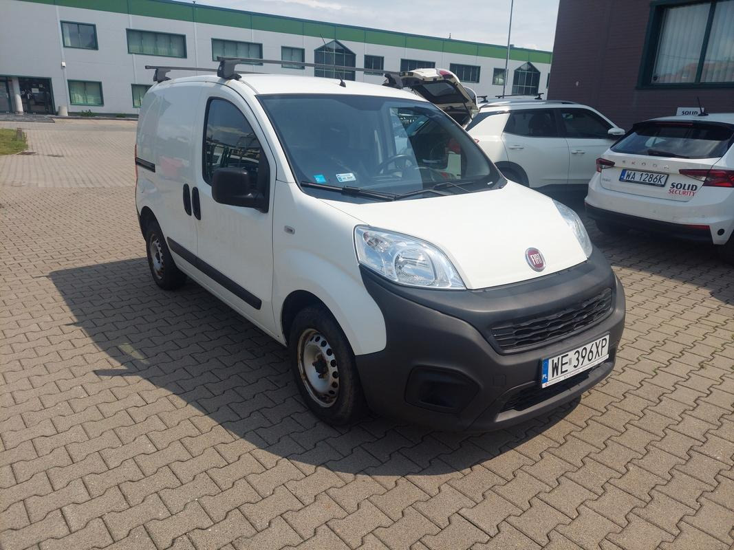 FIAT FIORINO FURGON BLASZAK - Furgão: foto 1 FIAT FIORINO FURGON BLASZAK - Furgão: foto 1