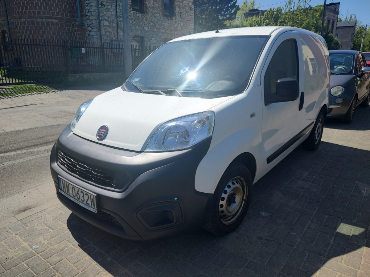 FIAT FIORINO FURGON BLASZAK - Furgão: foto 2 FIAT FIORINO FURGON BLASZAK - Furgão: foto 2
