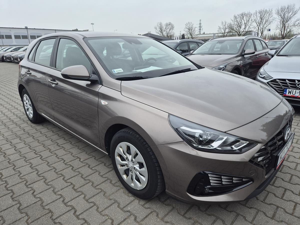 HYUNDAI I30 HATCHBACK - Hatchback: foto 1 HYUNDAI I30 HATCHBACK - Hatchback: foto 1