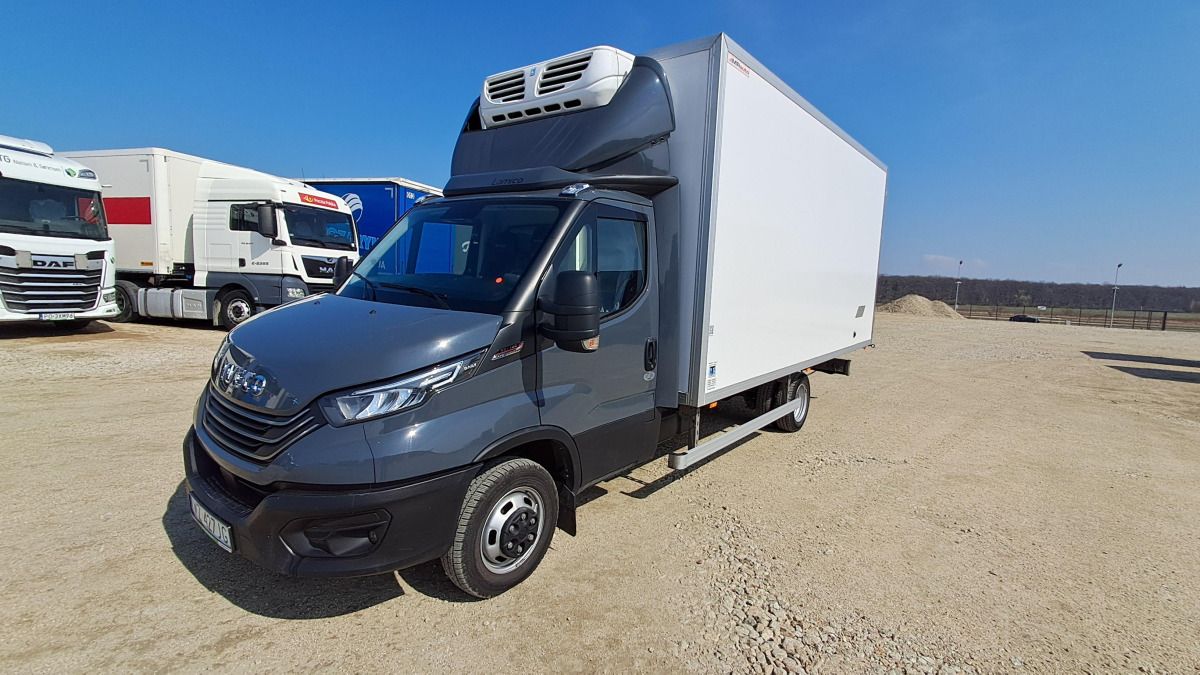 IVECO DAILY 50C18 CHŁODNIA Z AGREGATEM - Camião frigorífico: foto 3 IVECO DAILY 50C18 CHŁODNIA Z AGREGATEM - Camião frigorífico: foto 3