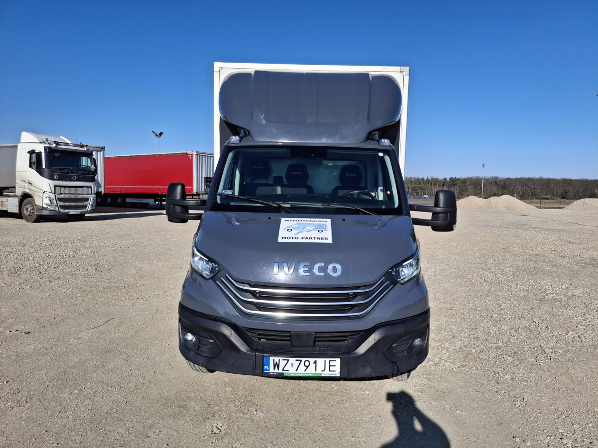 IVECO DAILY 50C18 KONTENER Z WINDĄ - Camião furgão: foto 3 IVECO DAILY 50C18 KONTENER Z WINDĄ - Camião furgão: foto 3