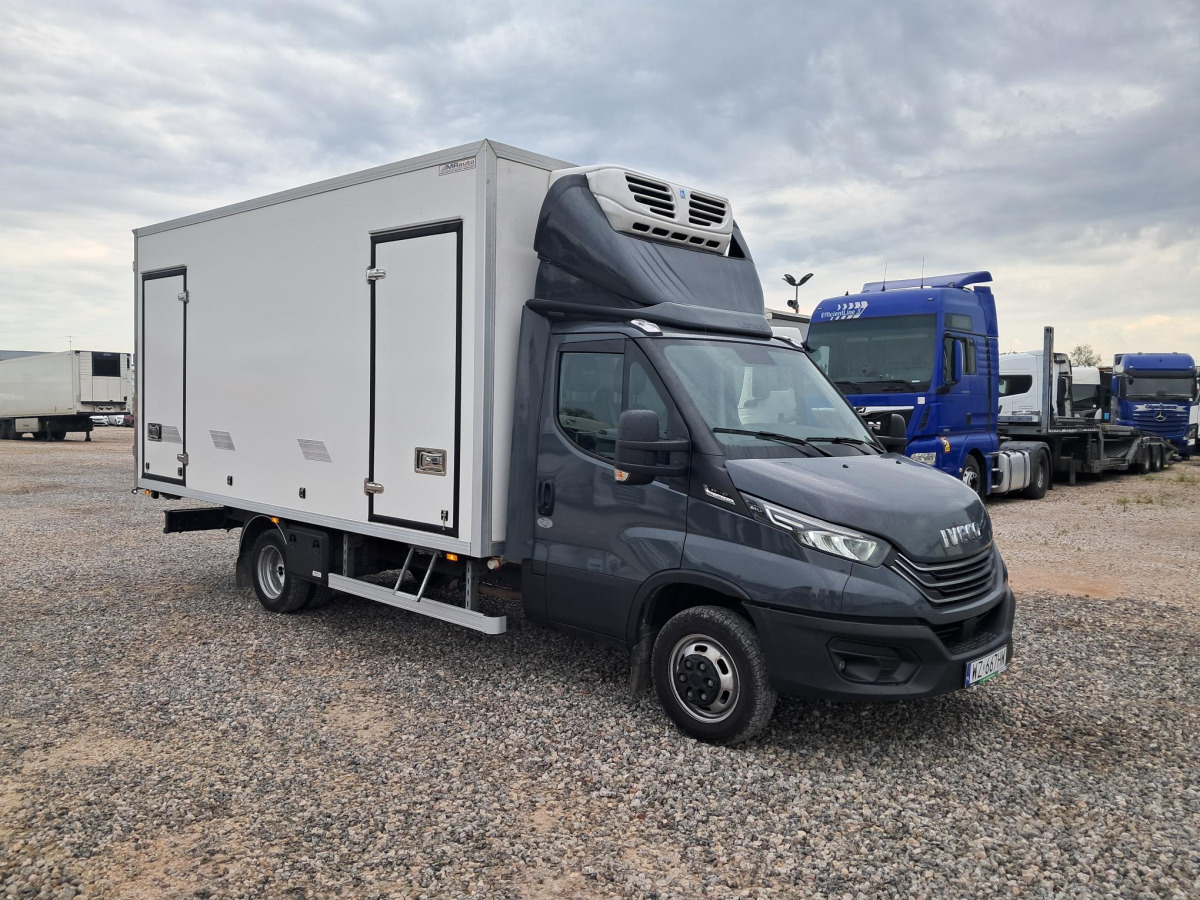 IVECO DAILY IZOTERMICZNY - Carrinha frigorífica: foto 1 IVECO DAILY IZOTERMICZNY - Carrinha frigorífica: foto 1