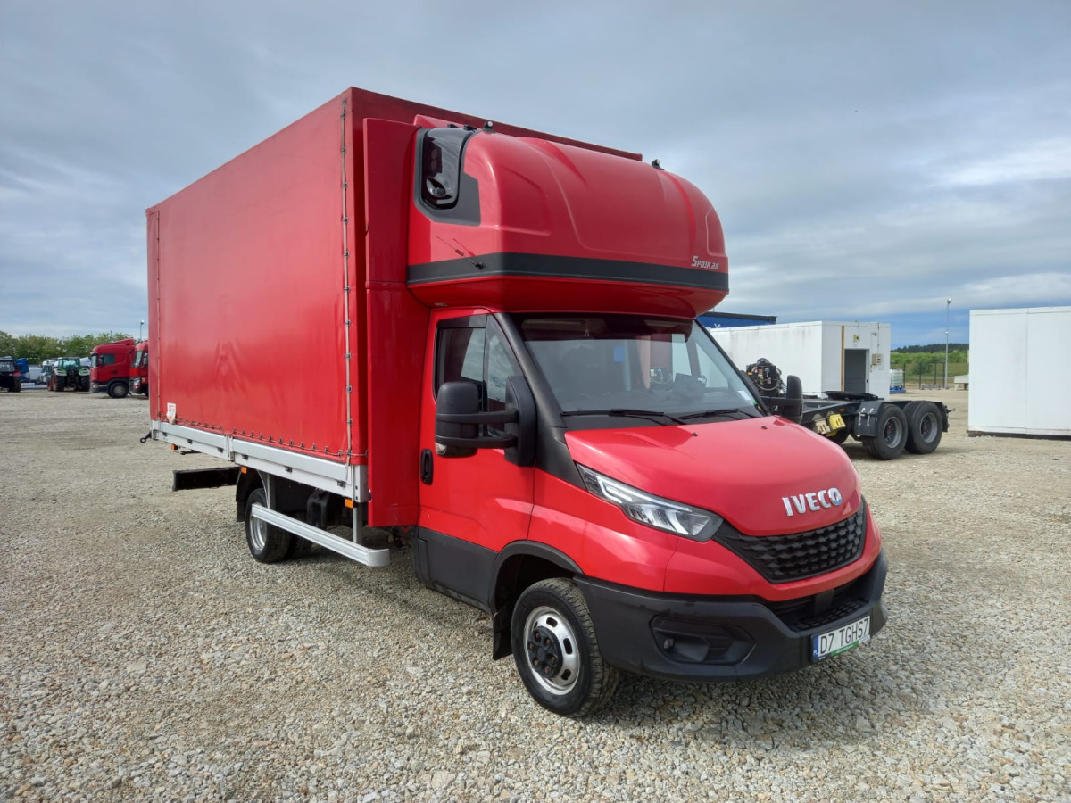 IVECO DAILY PLANDEKA - Carrinha de lona: foto 1 IVECO DAILY PLANDEKA - Carrinha de lona: foto 1