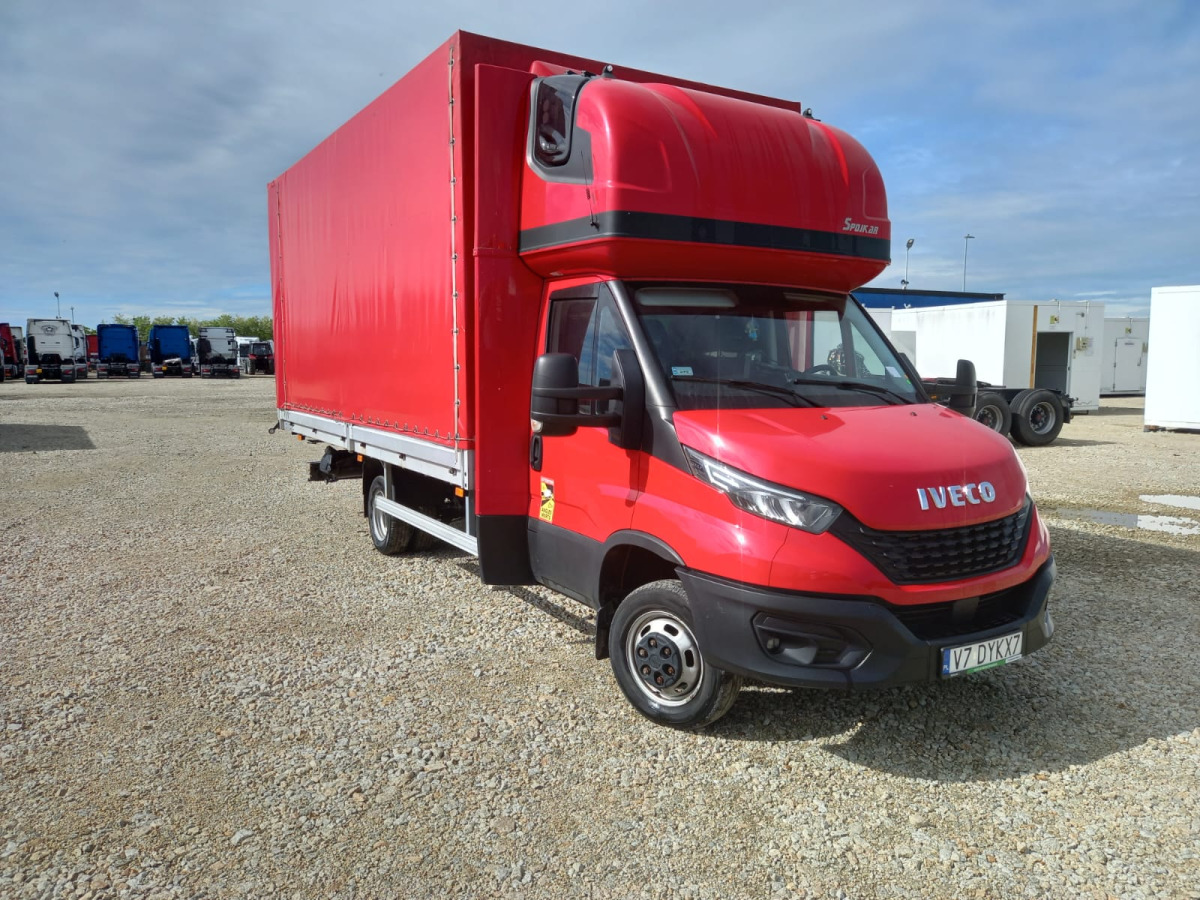 IVECO DAILY PLANDEKA - Carrinha de lona: foto 1 IVECO DAILY PLANDEKA - Carrinha de lona: foto 1