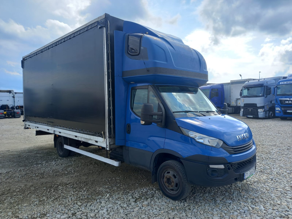 IVECO DAILY PLANDEKA - Carrinha de lona: foto 1 IVECO DAILY PLANDEKA - Carrinha de lona: foto 1