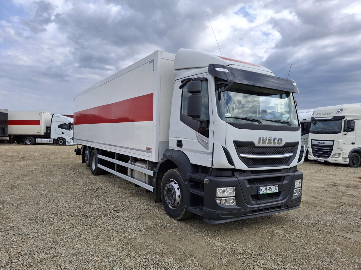 IVECO STRALIS KONTENER Z WINDĄ - Camião furgão: foto 1 IVECO STRALIS KONTENER Z WINDĄ - Camião furgão: foto 1