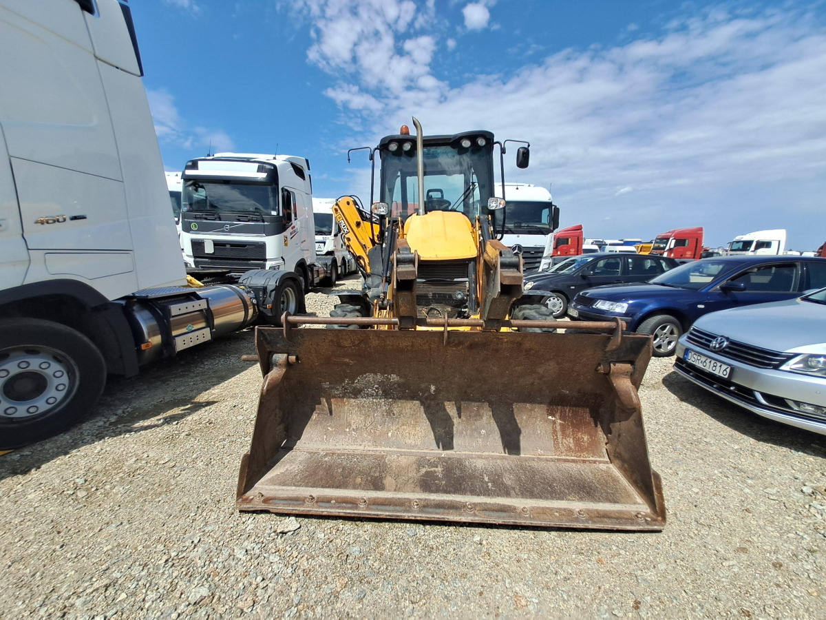 Koparko-ładowarka – JCB 3CX 14M4WE – 2014 – 8135 kg – wielofunkcyjna - Retroescavadeira: foto 3 Koparko-ładowarka – JCB 3CX 14M4WE – 2014 – 8135 kg – wielofunkcyjna - Retroescavadeira: foto 3