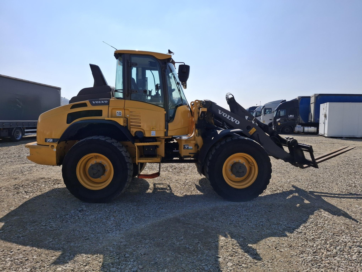 Ładowarka kołowa VOLVO L45H - 2023 - 7858 mth - 75 kW - Pá carregadora de rodas: foto 4 Ładowarka kołowa VOLVO L45H - 2023 - 7858 mth - 75 kW - Pá carregadora de rodas: foto 4