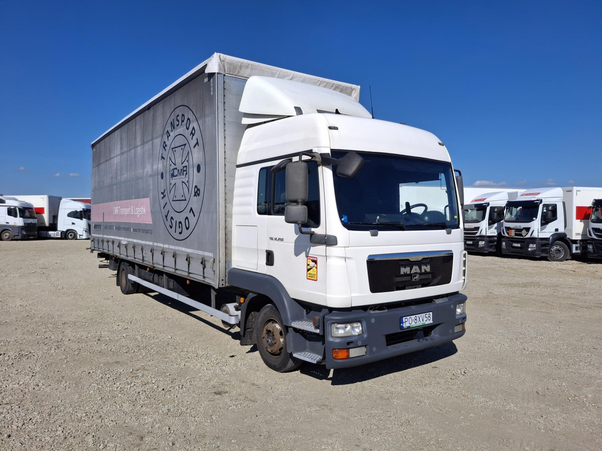 MAN/MAN TRUCK TGL12.250 4X2BL SOLÓWKA - Camião de lona: foto 1 MAN/MAN TRUCK TGL12.250 4X2BL SOLÓWKA - Camião de lona: foto 1