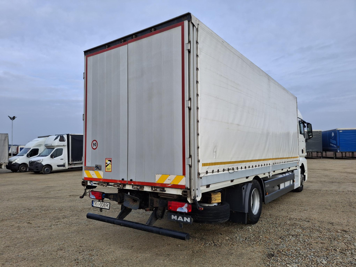 MAN TGX 18.400 SOLÓWKA - Camião de lona: foto 5 MAN TGX 18.400 SOLÓWKA - Camião de lona: foto 5