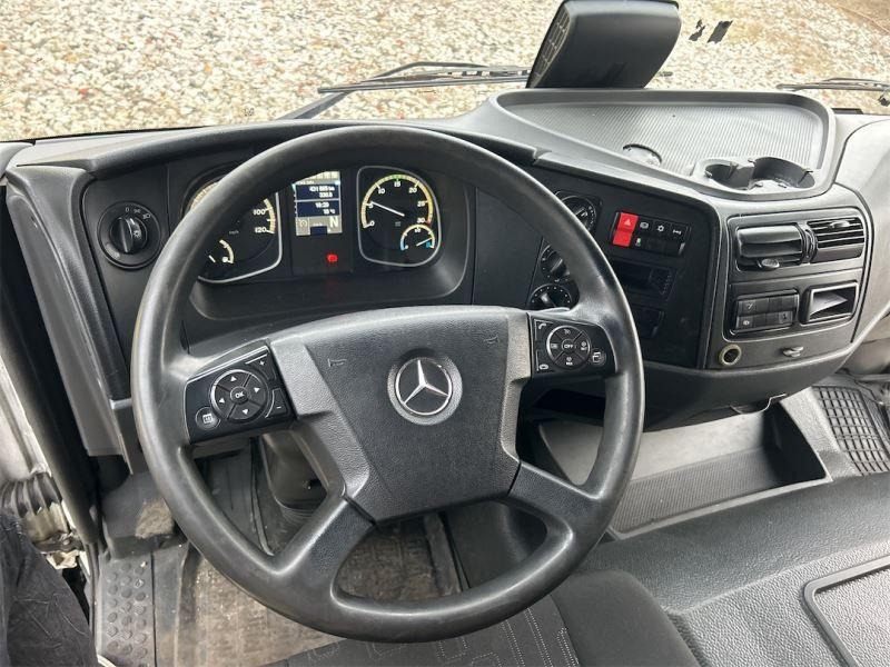 MERCEDES BENZ ATEGO CHŁODNIA Z AGREGATEM - Camião frigorífico: foto 5 MERCEDES BENZ ATEGO CHŁODNIA Z AGREGATEM - Camião frigorífico: foto 5
