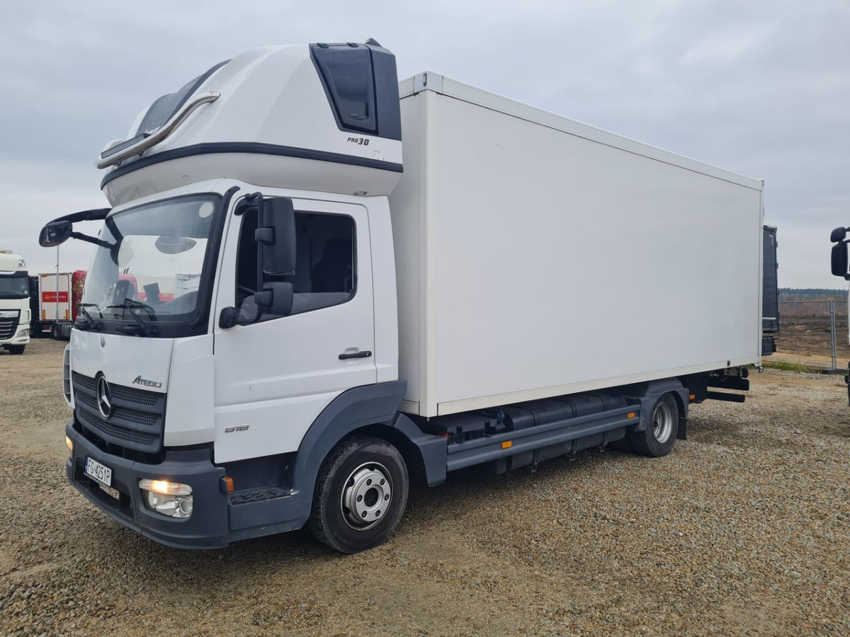 MERCEDES BENZ ATEGO KONTENER Z WINDĄ - Carrinha de contentor: foto 3 MERCEDES BENZ ATEGO KONTENER Z WINDĄ - Carrinha de contentor: foto 3