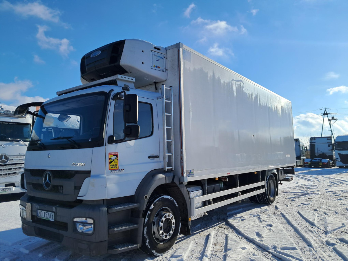 MERCEDES BENZ AXOR CHŁODNIA Z AGREGATEM - Camião frigorífico: foto 2 MERCEDES BENZ AXOR CHŁODNIA Z AGREGATEM - Camião frigorífico: foto 2